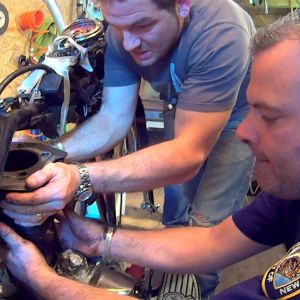 ep 07 12 Harley cylinder removal